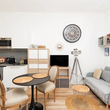 Le Hub Climatise Avec Terrasse 칸느