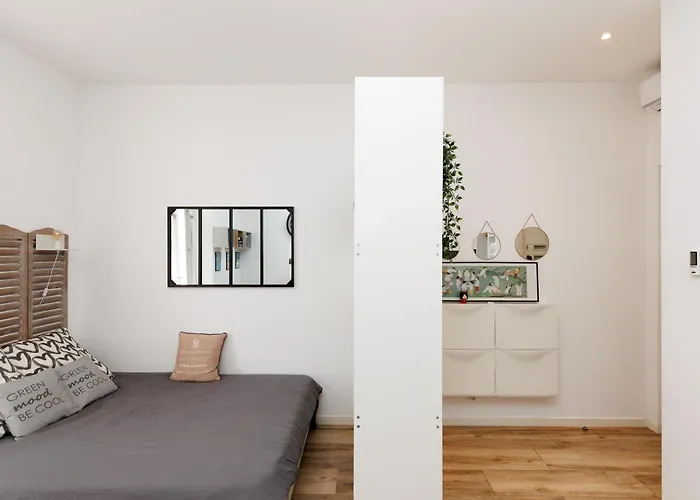 Le Hub Climatise Avec Terrasse *