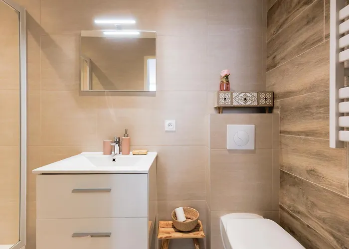 Le Hub Climatise Avec Terrasse Apartman Cannes