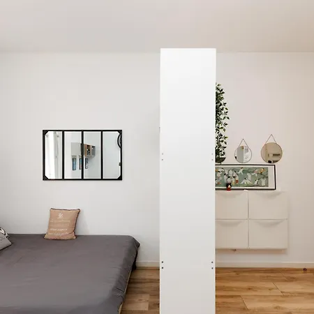 Le Hub Climatise Avec Terrasse *